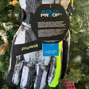 Snow water Proof Gloves